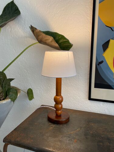 Lampe bois vintage moderniste