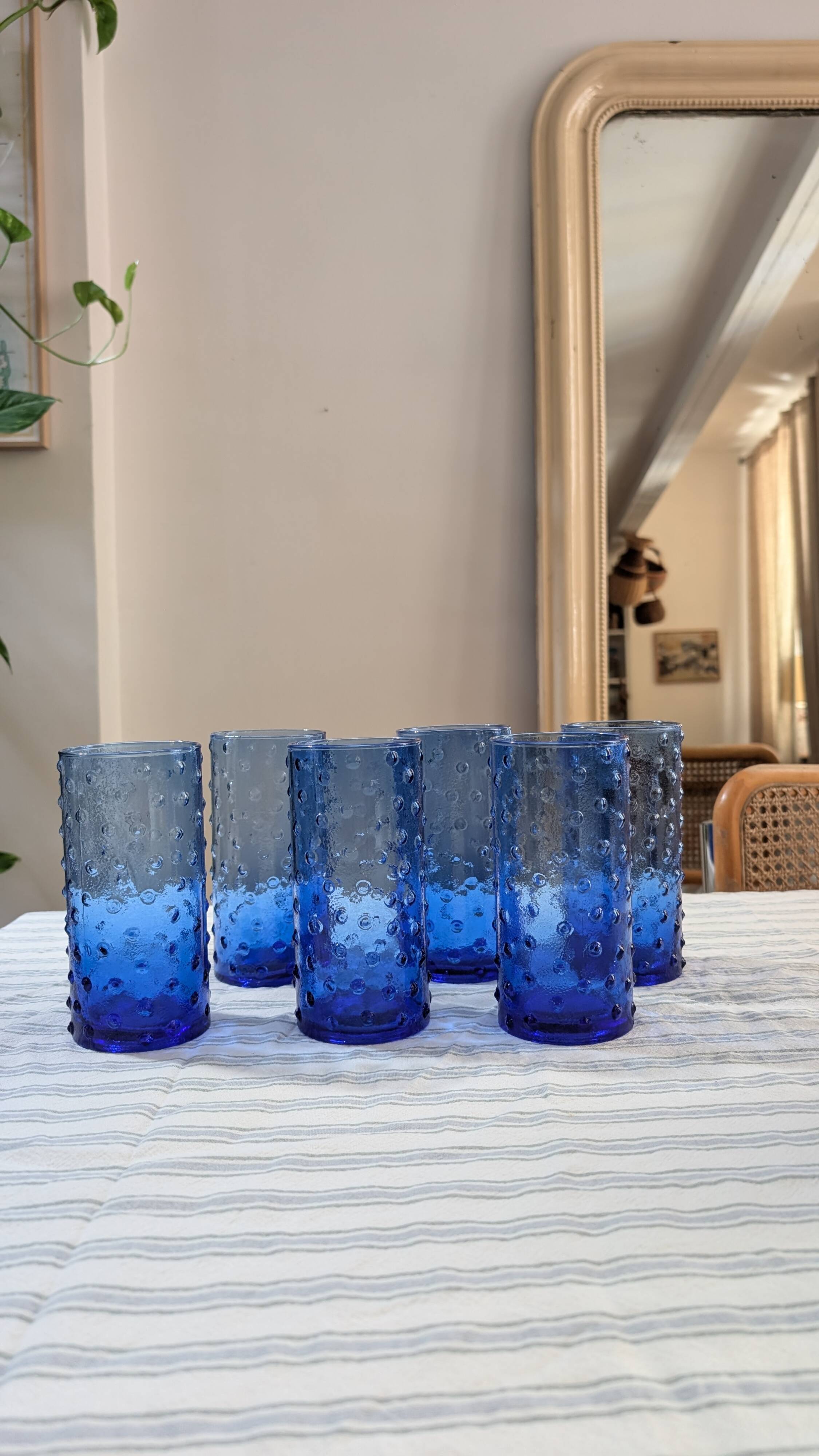Service of blue blown glass lemonade, dotted pattern.