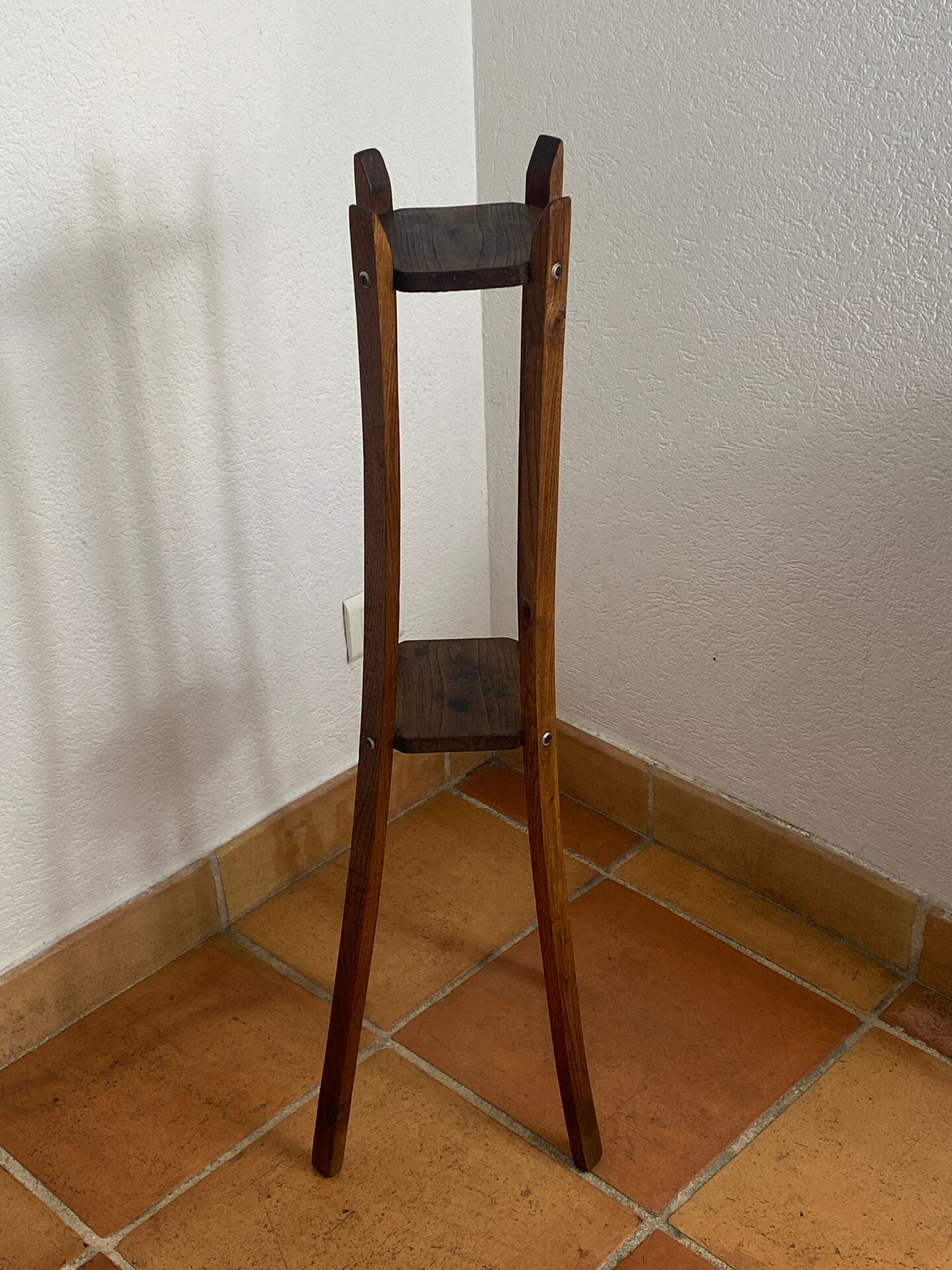 Sellette  en bois, années 50