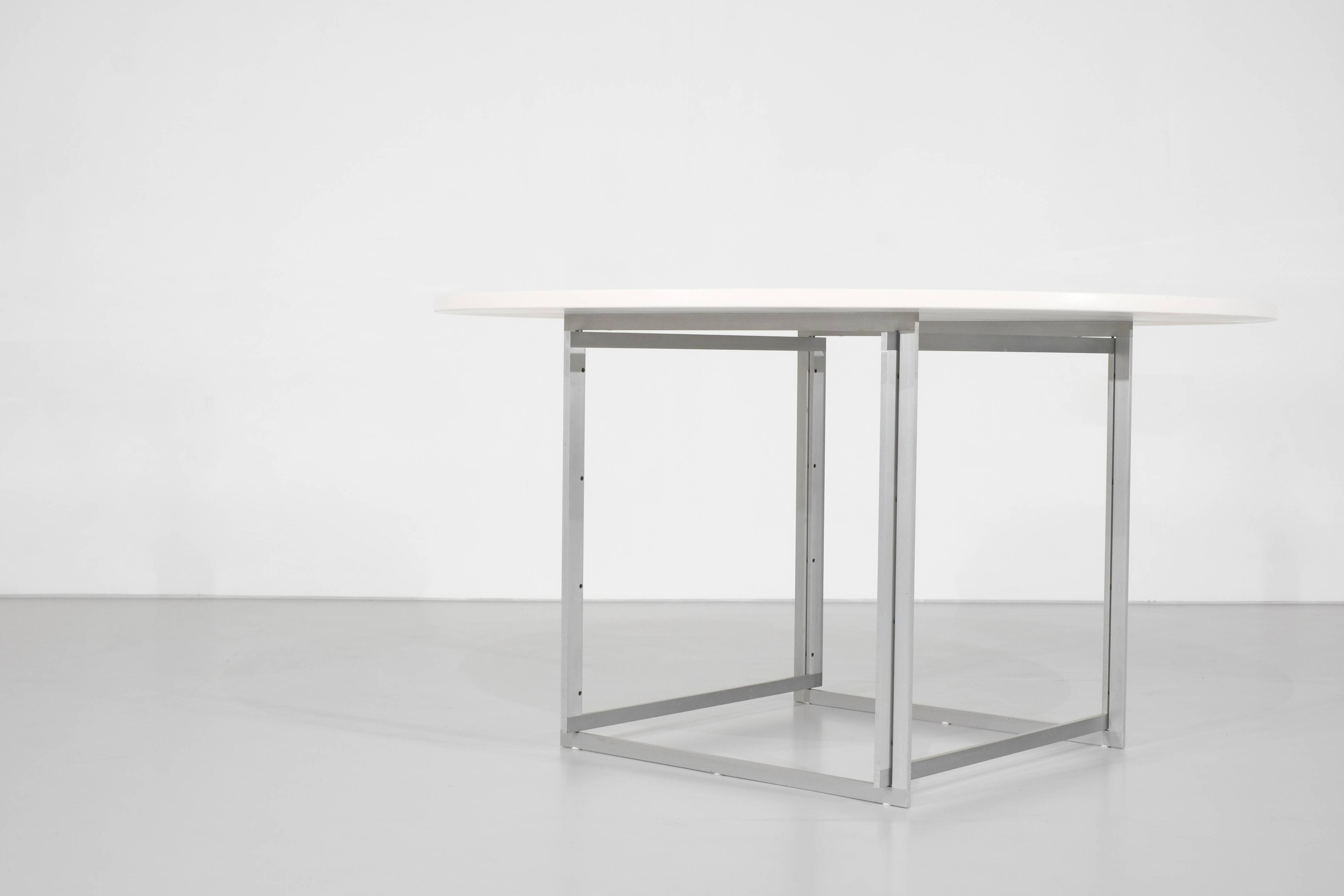 Table à manger " PK58 " conçue par Poul Kjaerholm pour Fritz Hansen