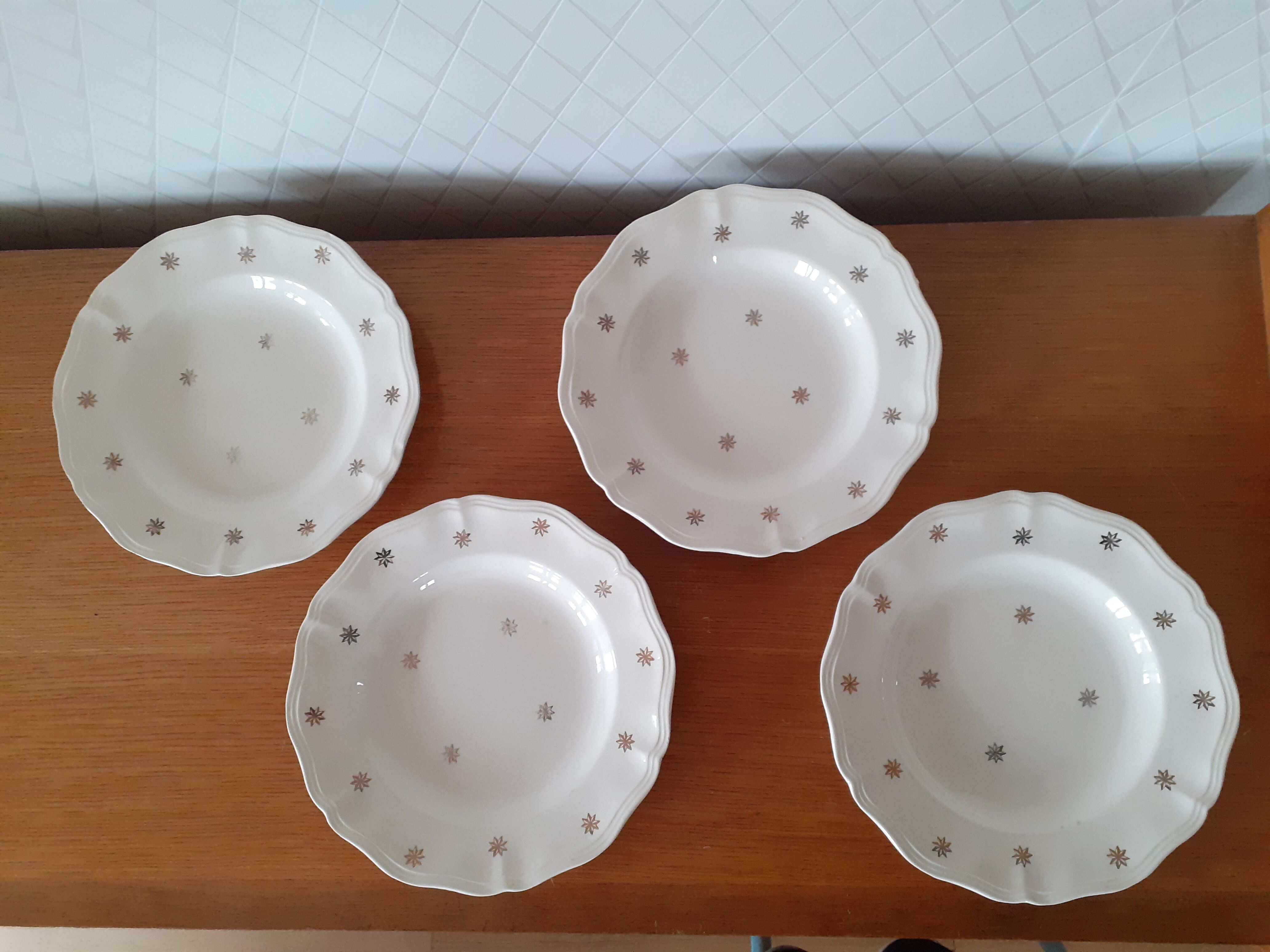 Set of 4 plates Sarreguemines golden stars