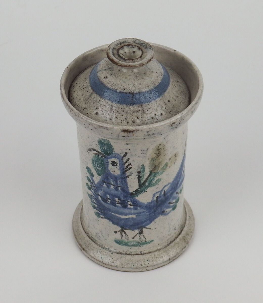 Ceramic pot by the Mulberry