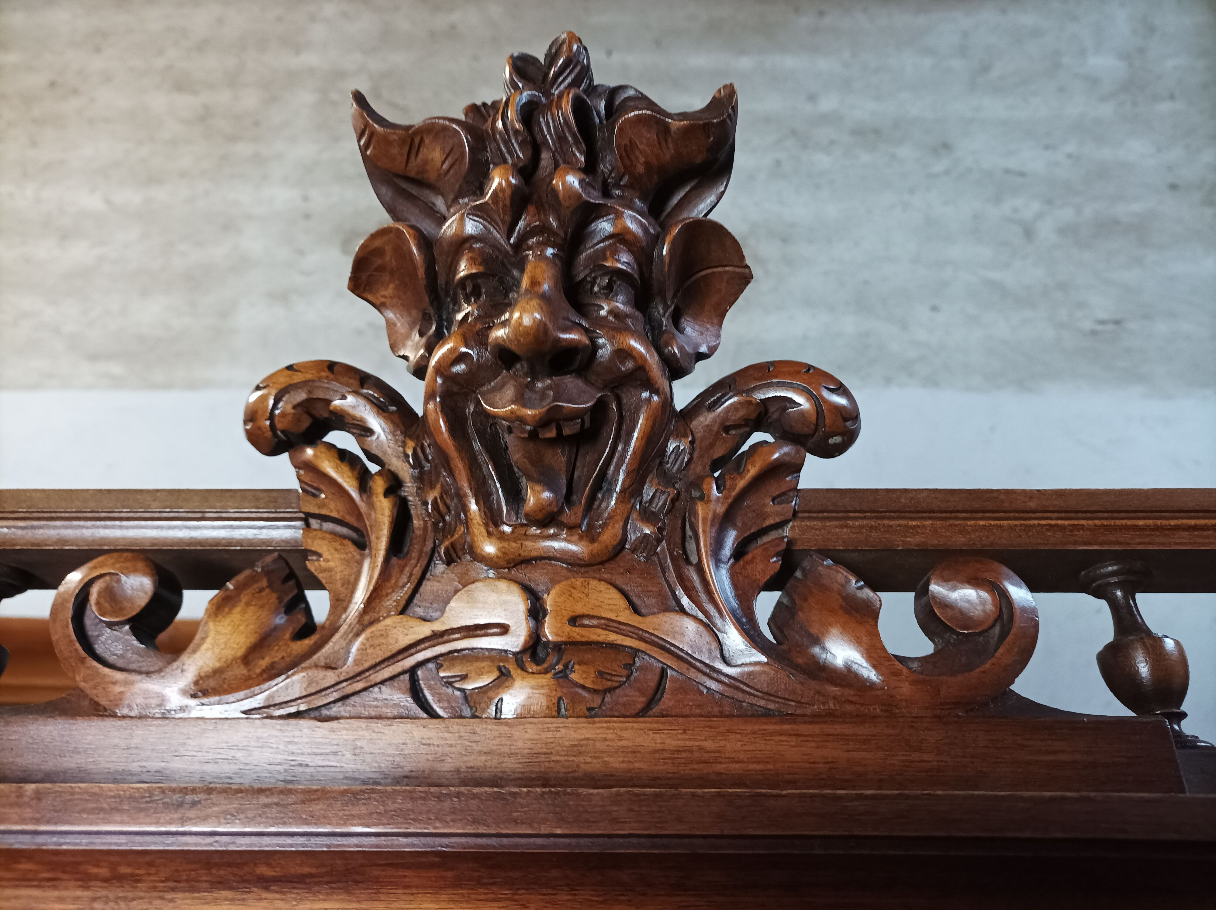 Buffet served Renaissance walnut