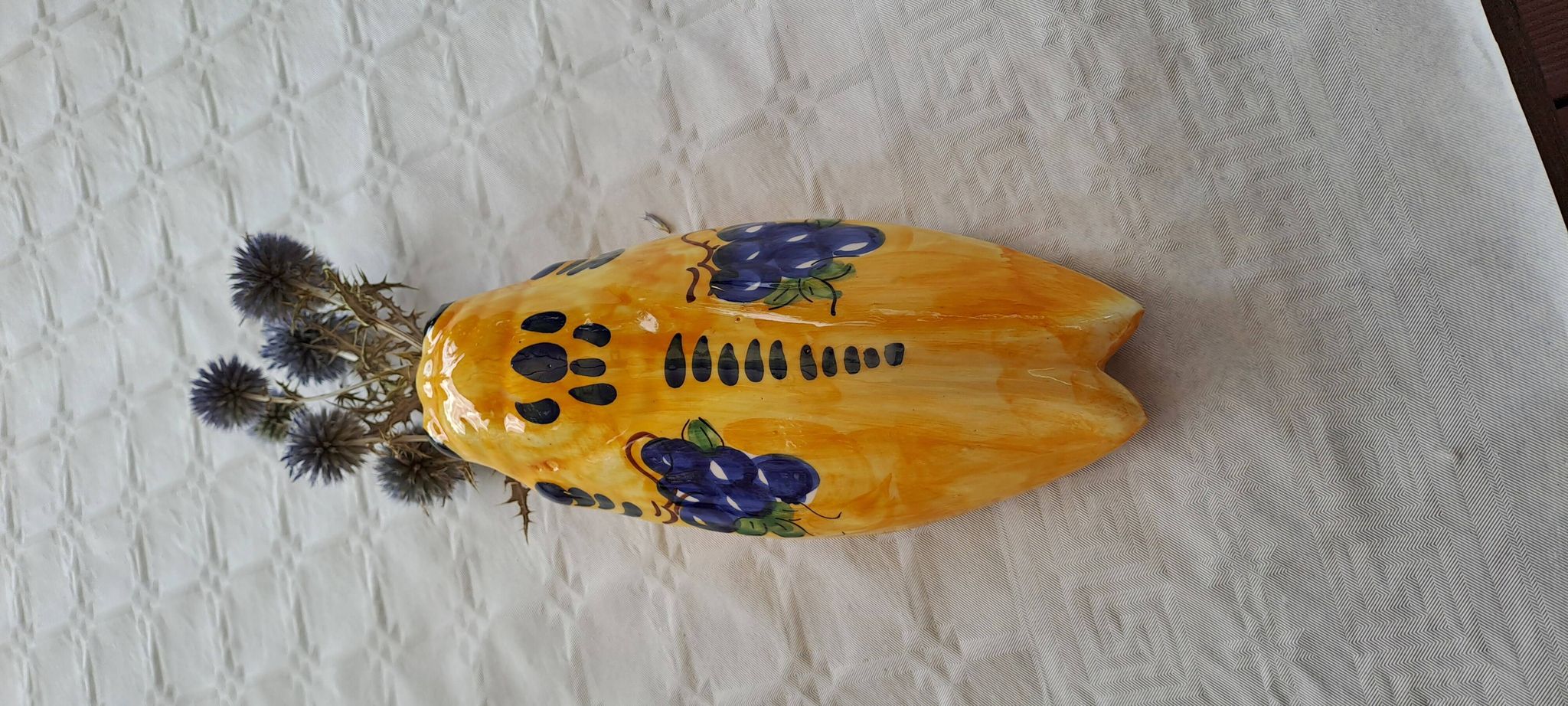 Provencal wall vase