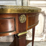 Small salon table in Directoire style, 20th century.