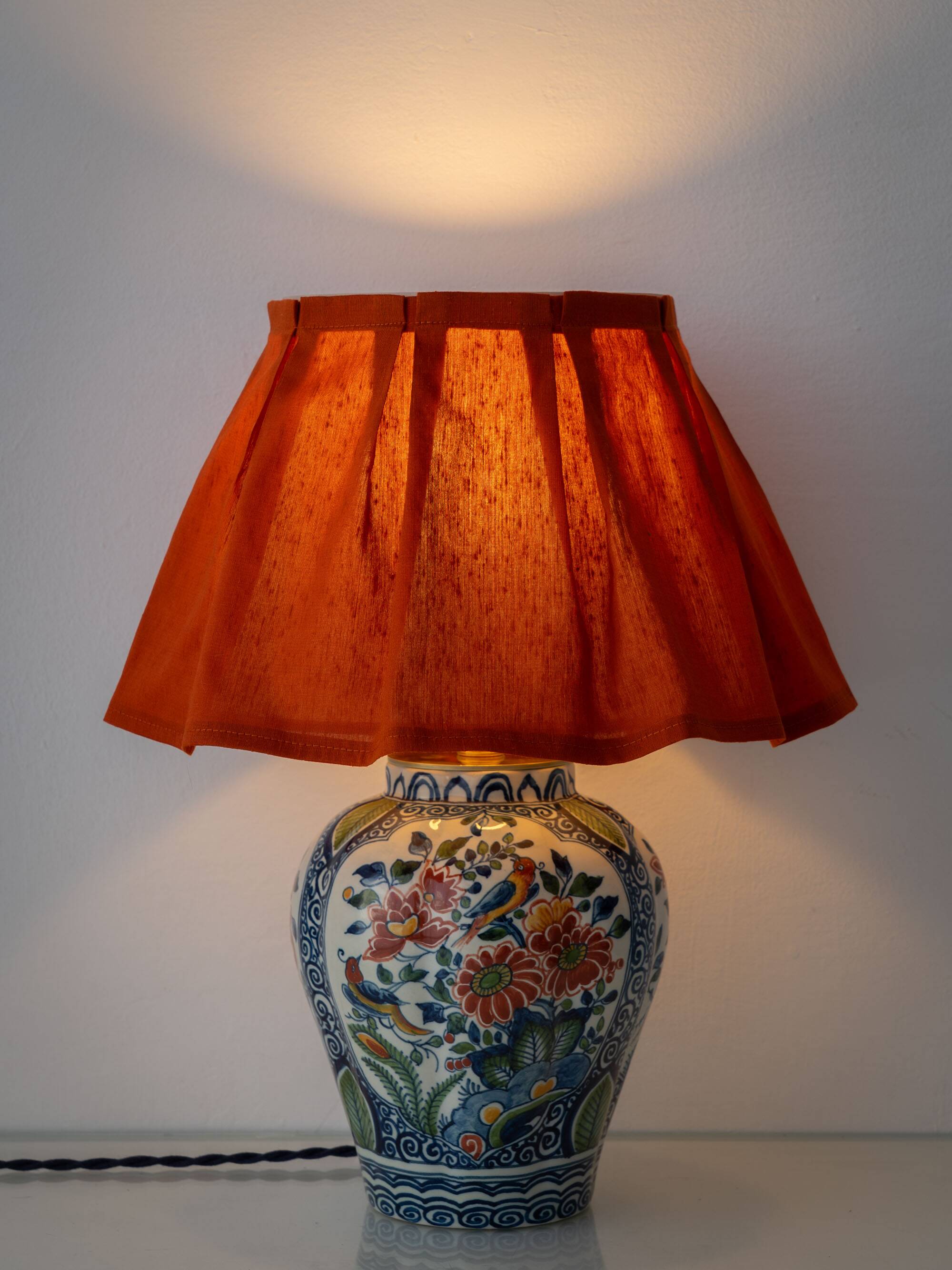 Delft Polychrome Chinoiserie Table Lamp, Tichelaar Makkum, New Silk Shade