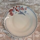 Old Saint Amand "Bougival" dish