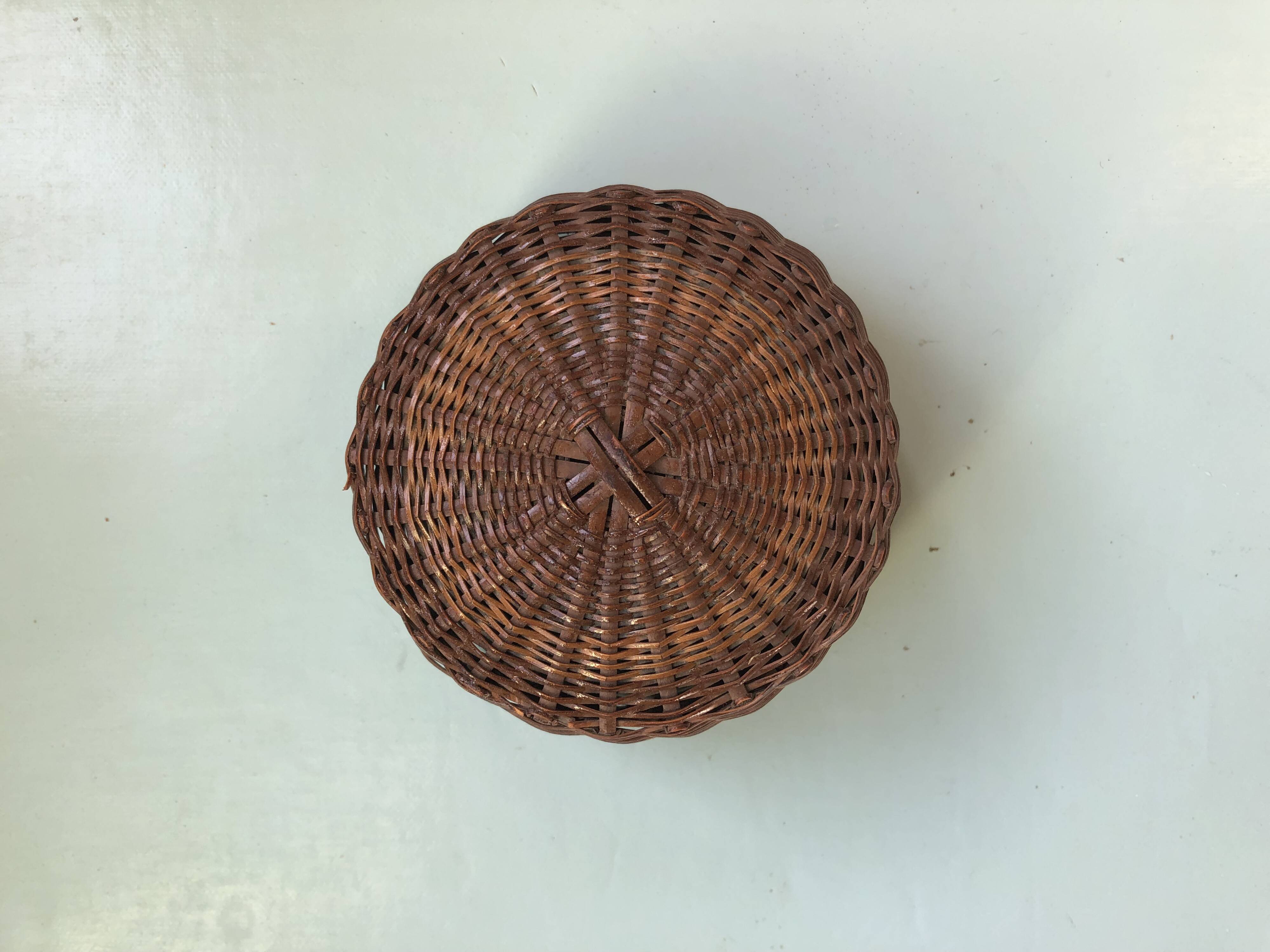 Mini box, wickerwork