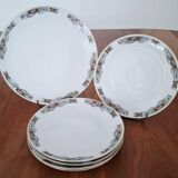 A Bavarian Porcelain Dessert Service