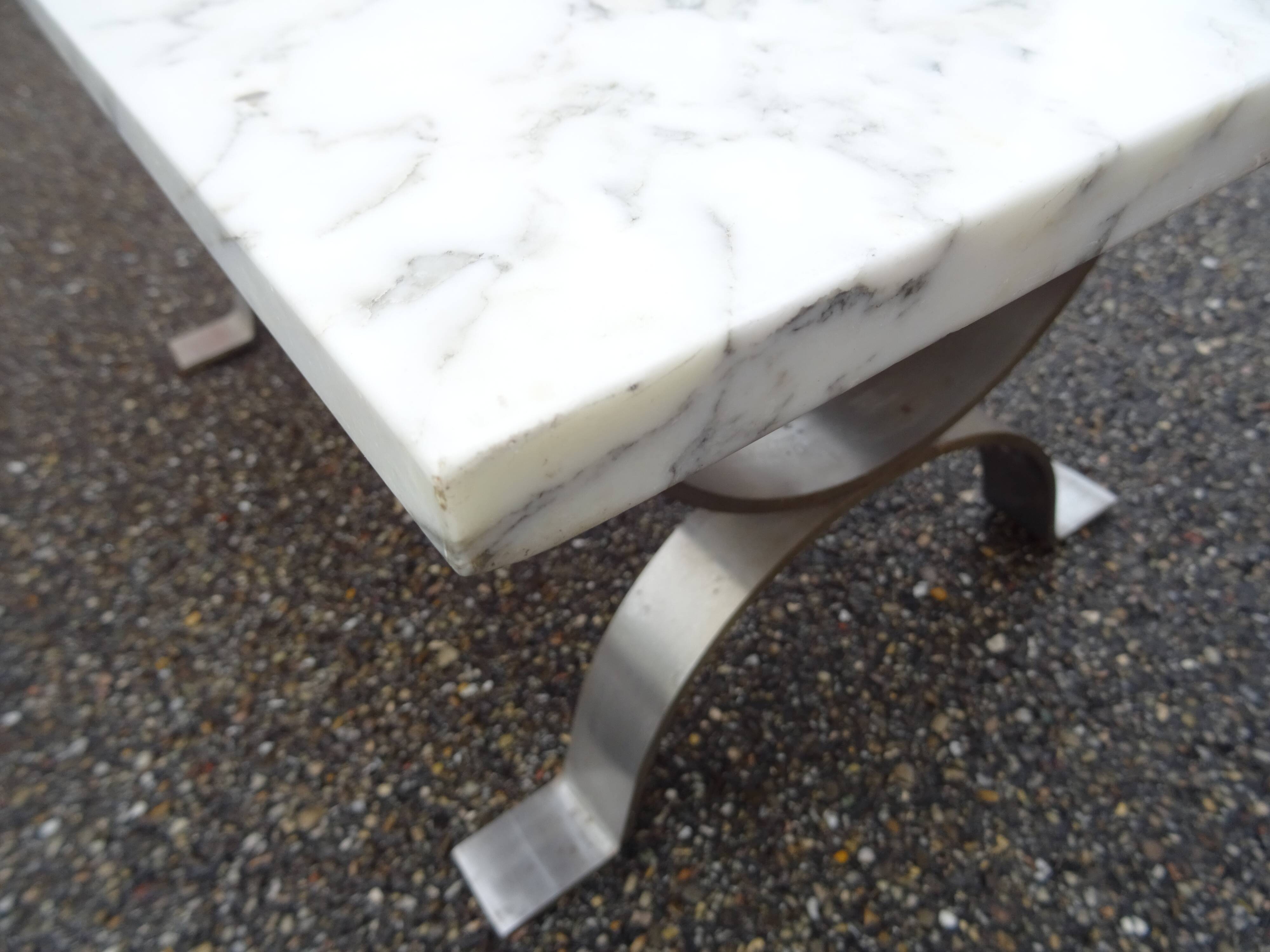 Coffee table in marble and vintage steel design from the 70s