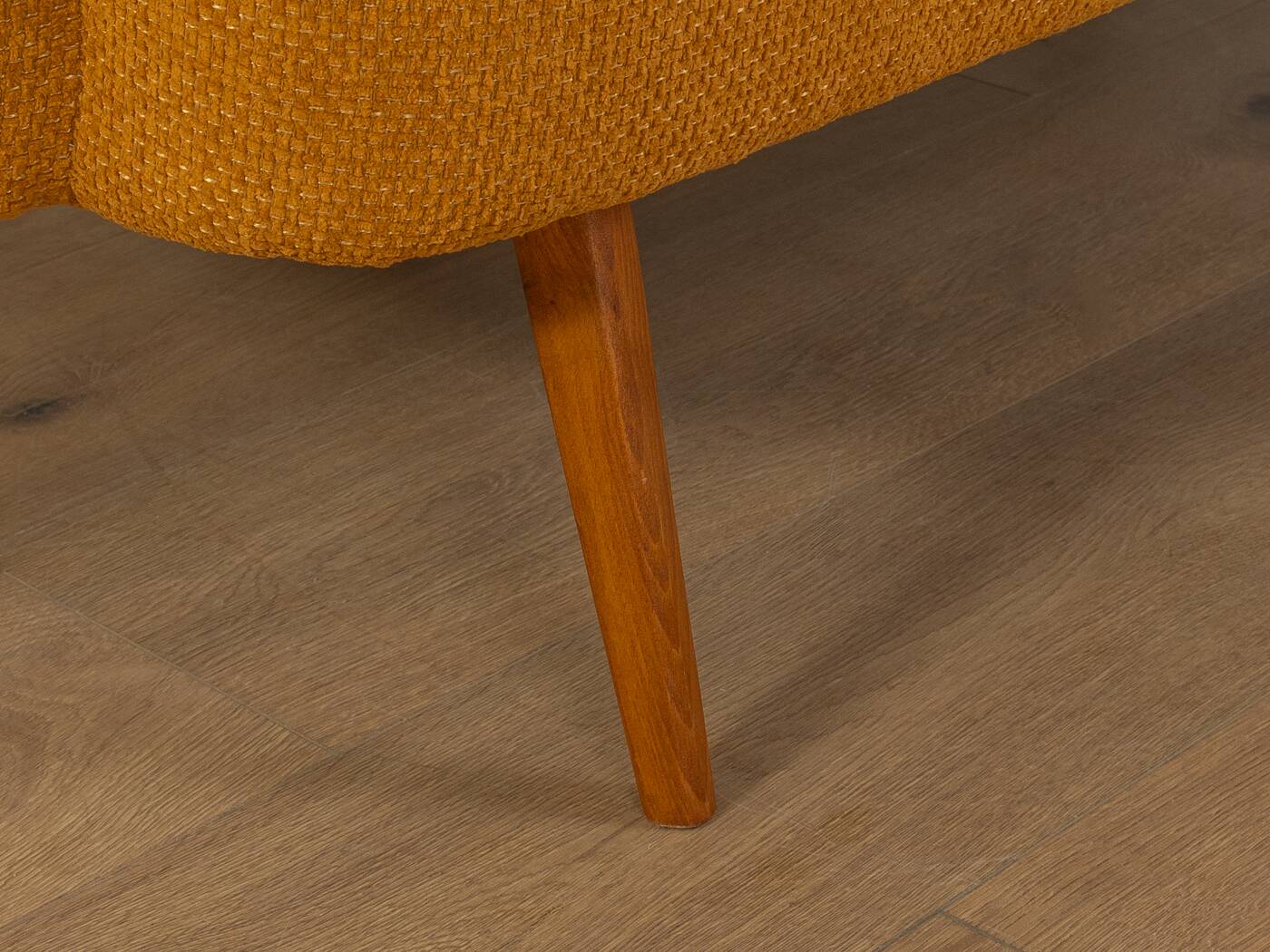 Charming cocktail sofa