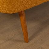 Charming cocktail sofa