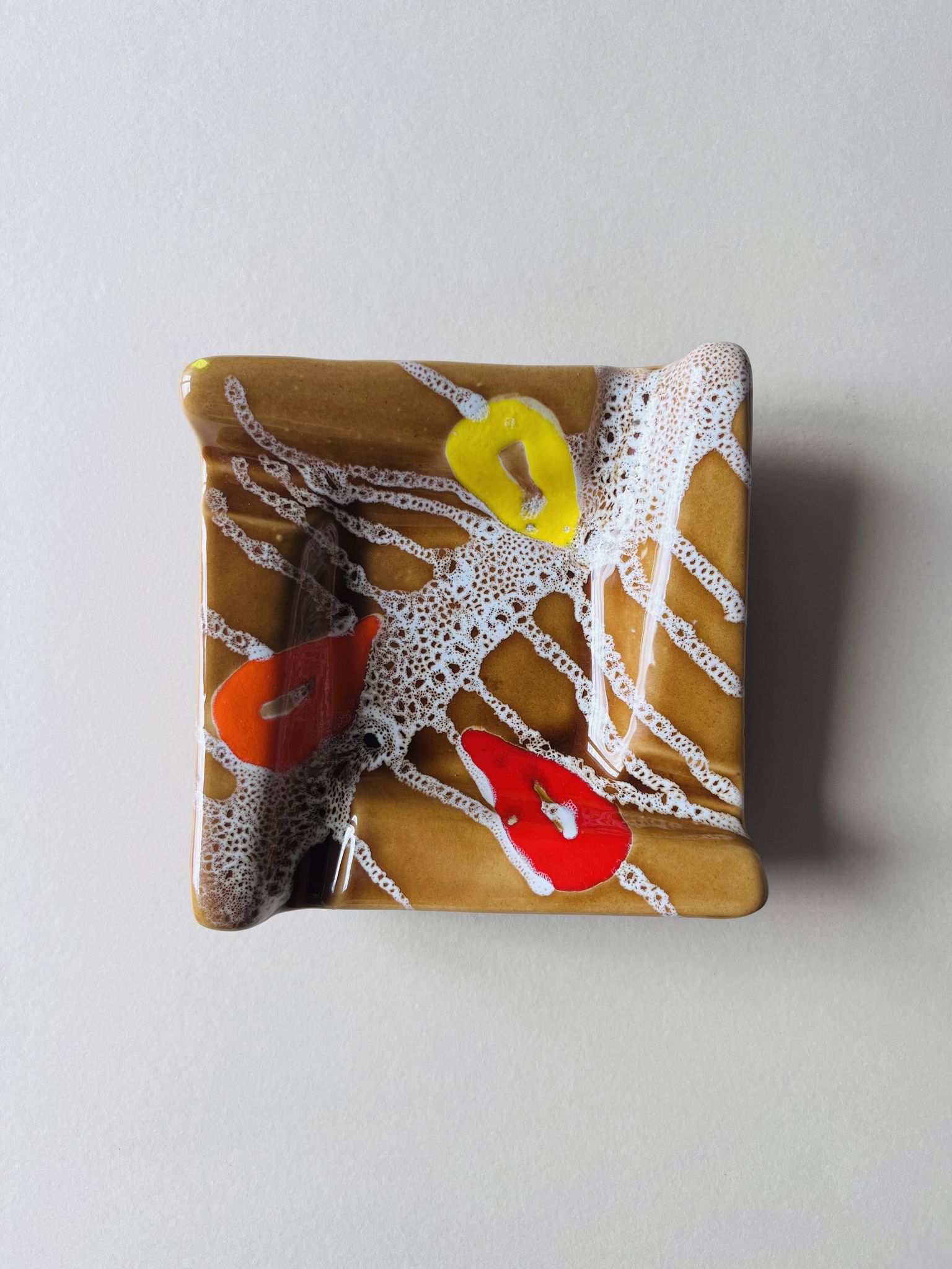 Ceramic catchall