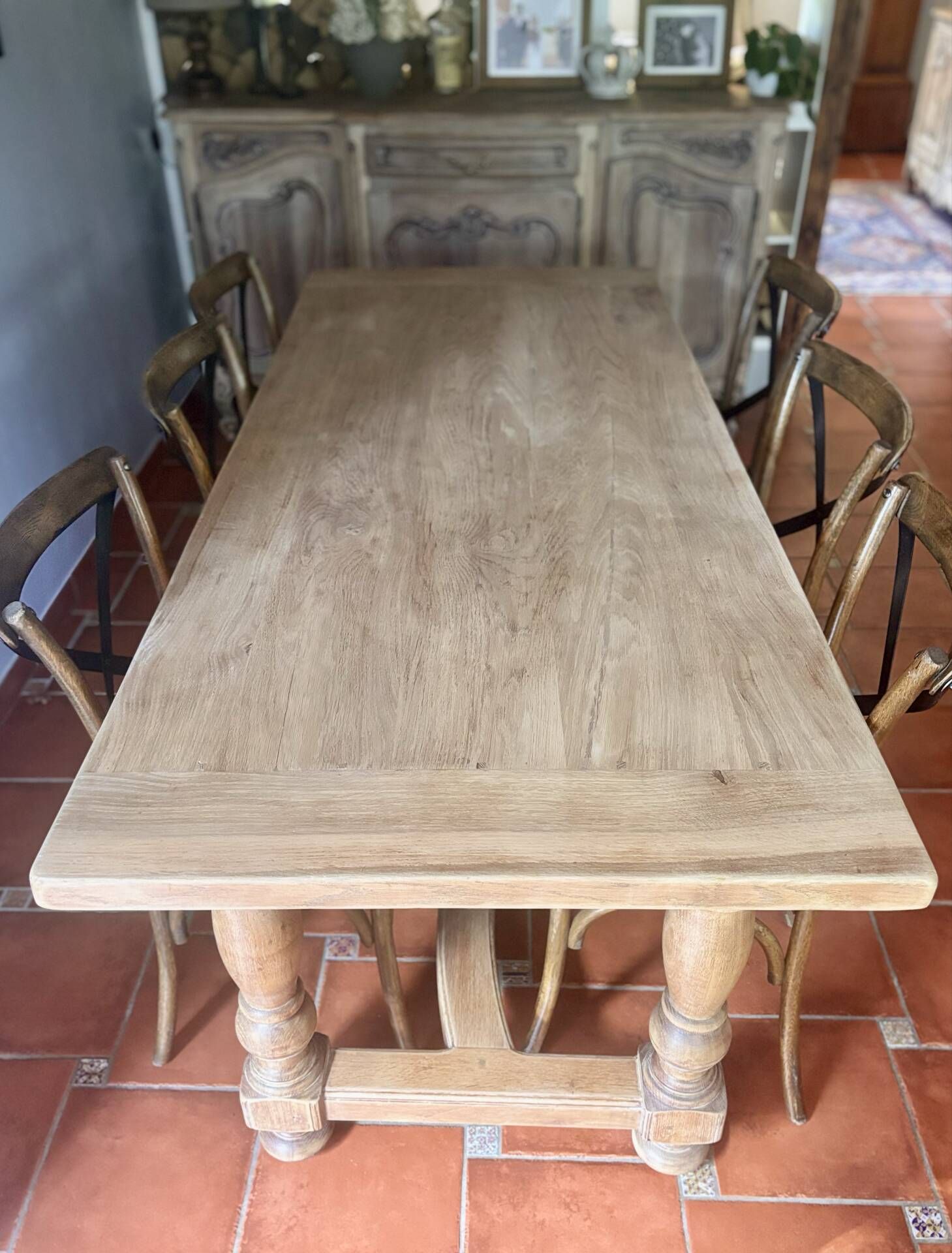 Large Restored Solid Oak Dining Table – Whitewashed Finish