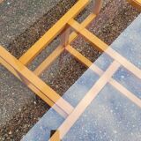Table basse carrée moderniste en bois et verre
