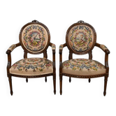 Paire de fauteuils en hêtre, style Louis XVI – début XXe