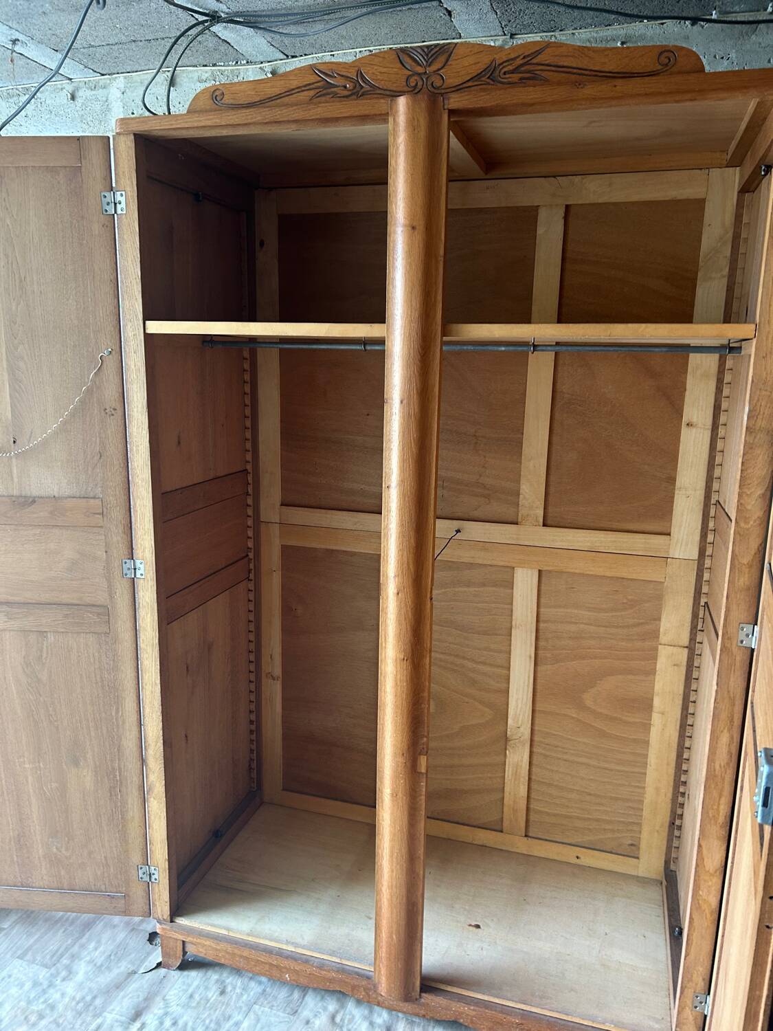 Parisian wardrobe, art deco