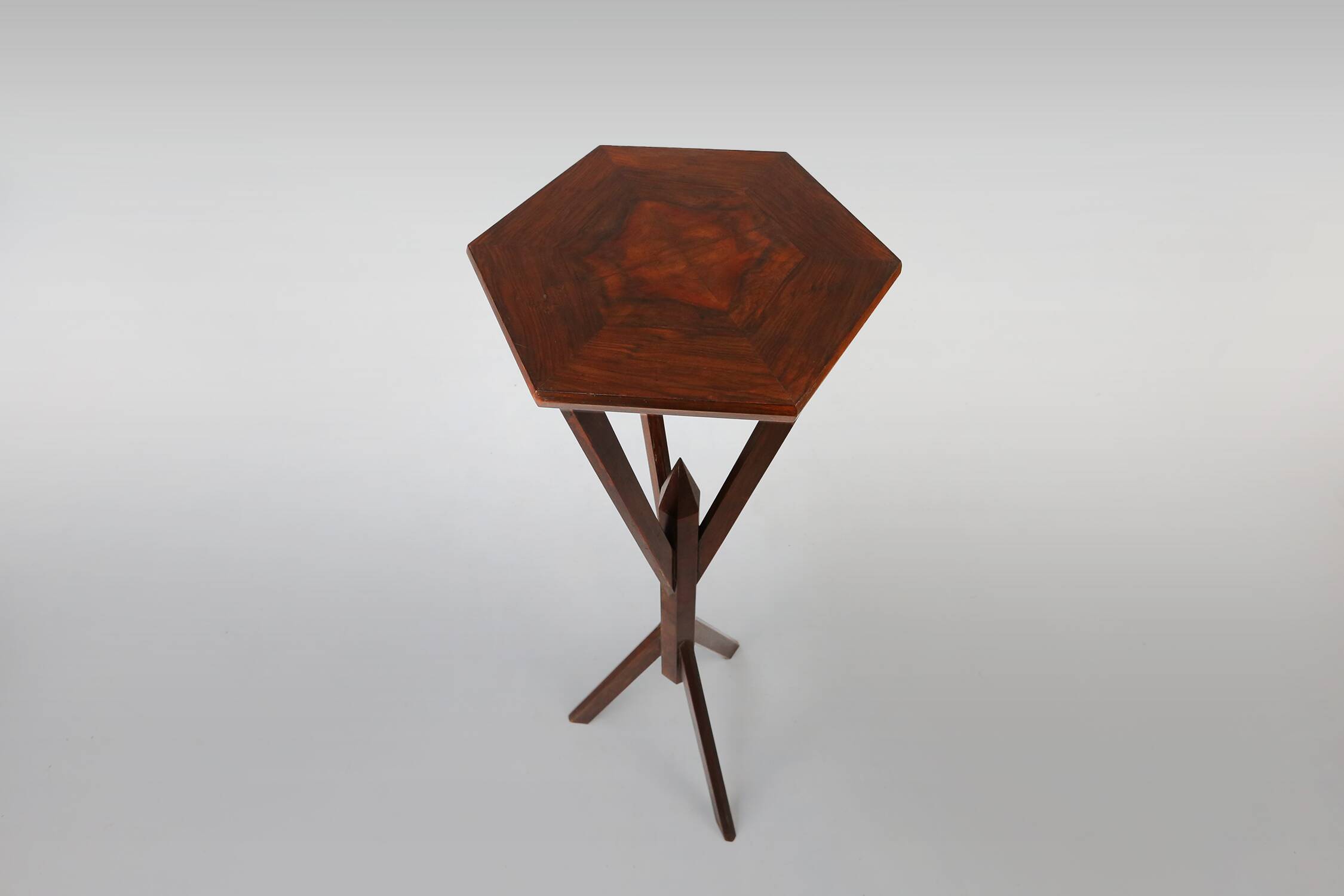 Elegant French Art Deco console in wood from the 1930s