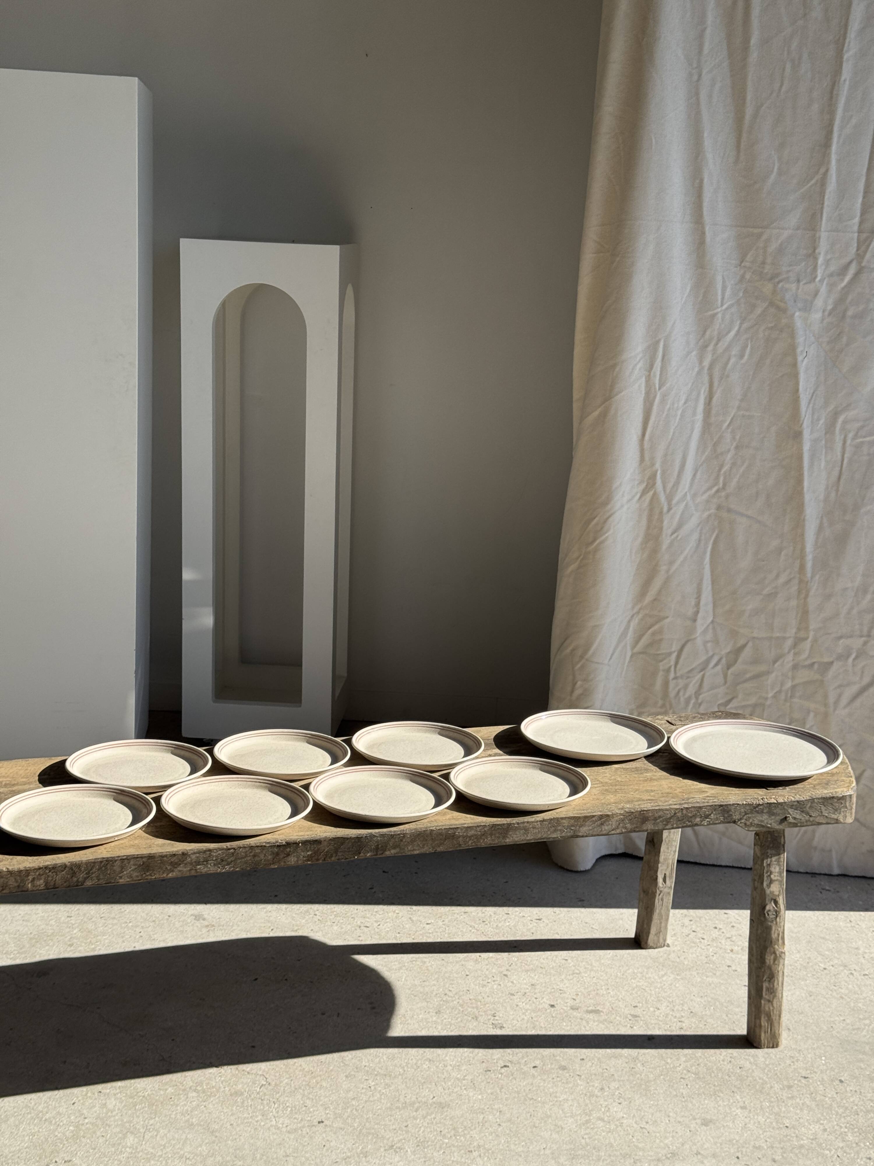 Lunéville table service Art Workshop 8 plates and 2 serving dishes