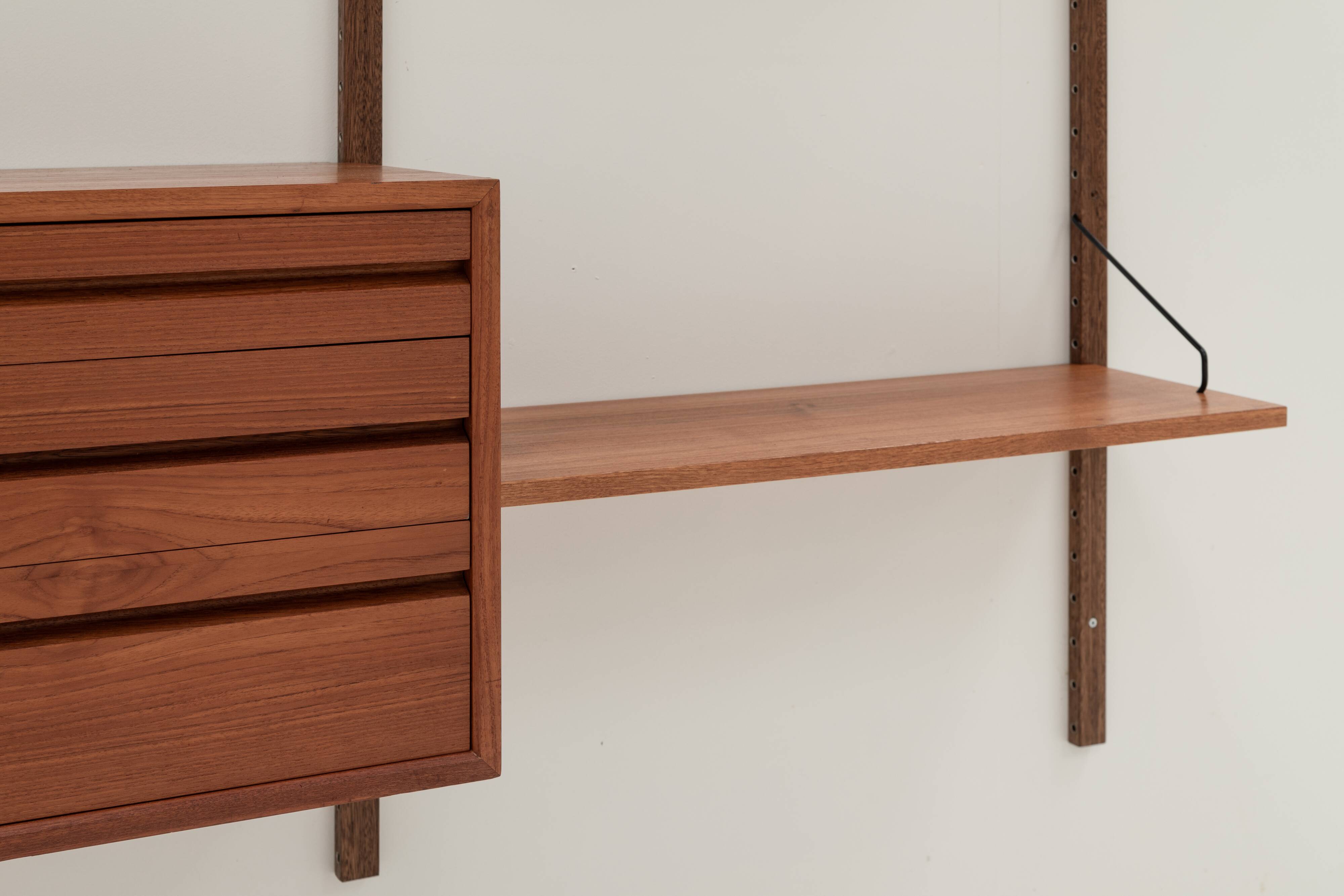 3-Bay wall unit by Poul Cadovius