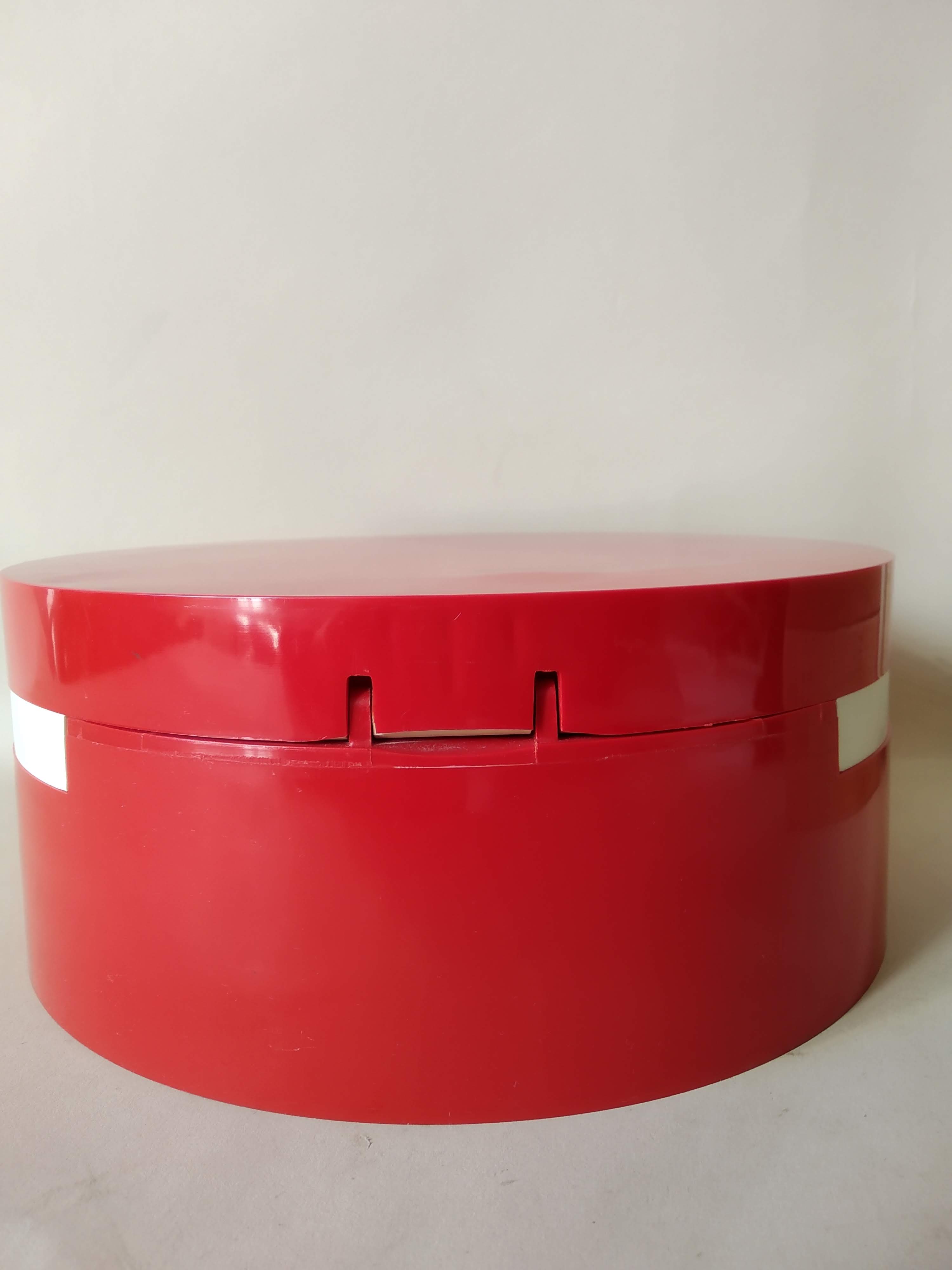 Makeup box space age 60s, 70s