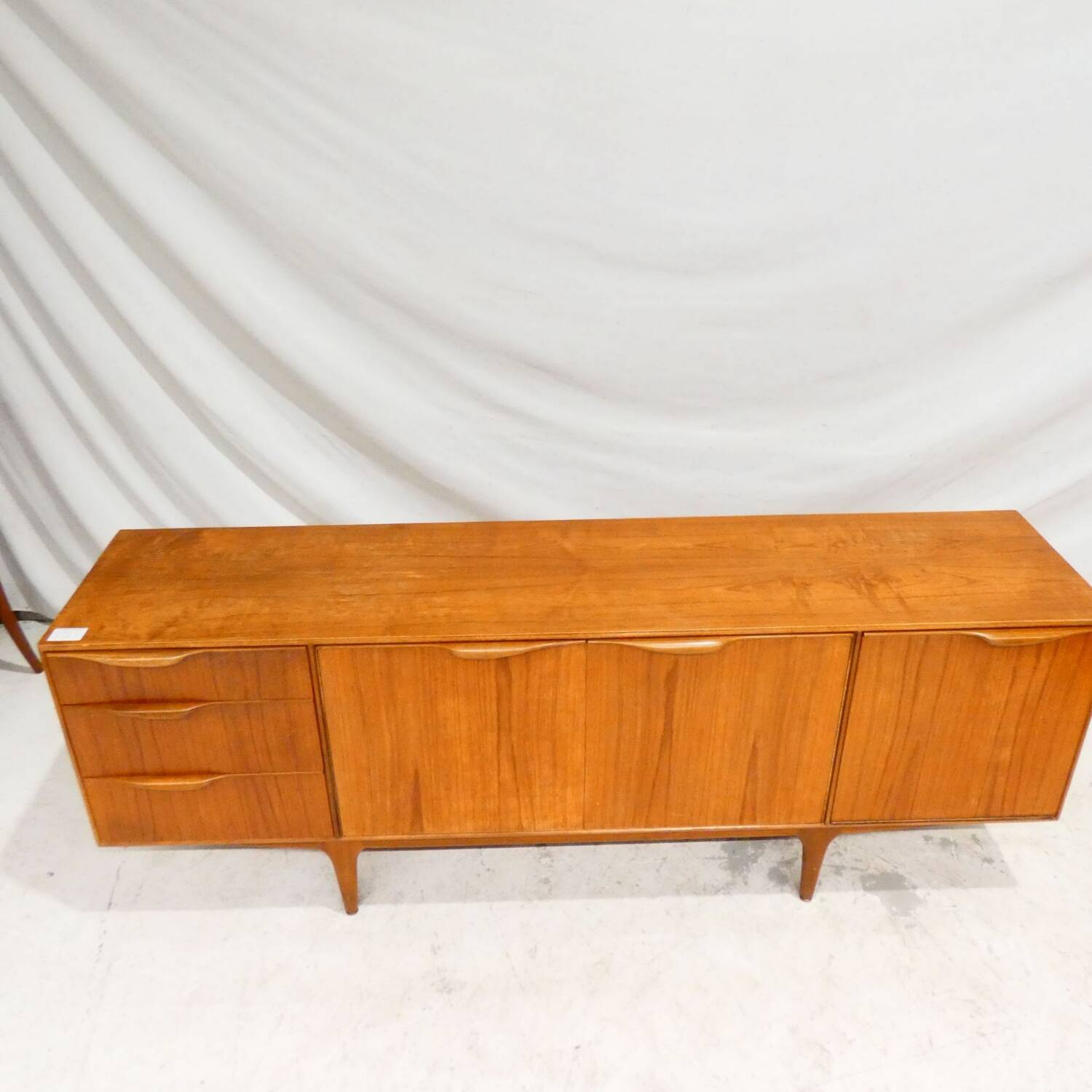 Rare McIntosh Teak Sideboard 202 cm – Carved Handles (Variant of D)