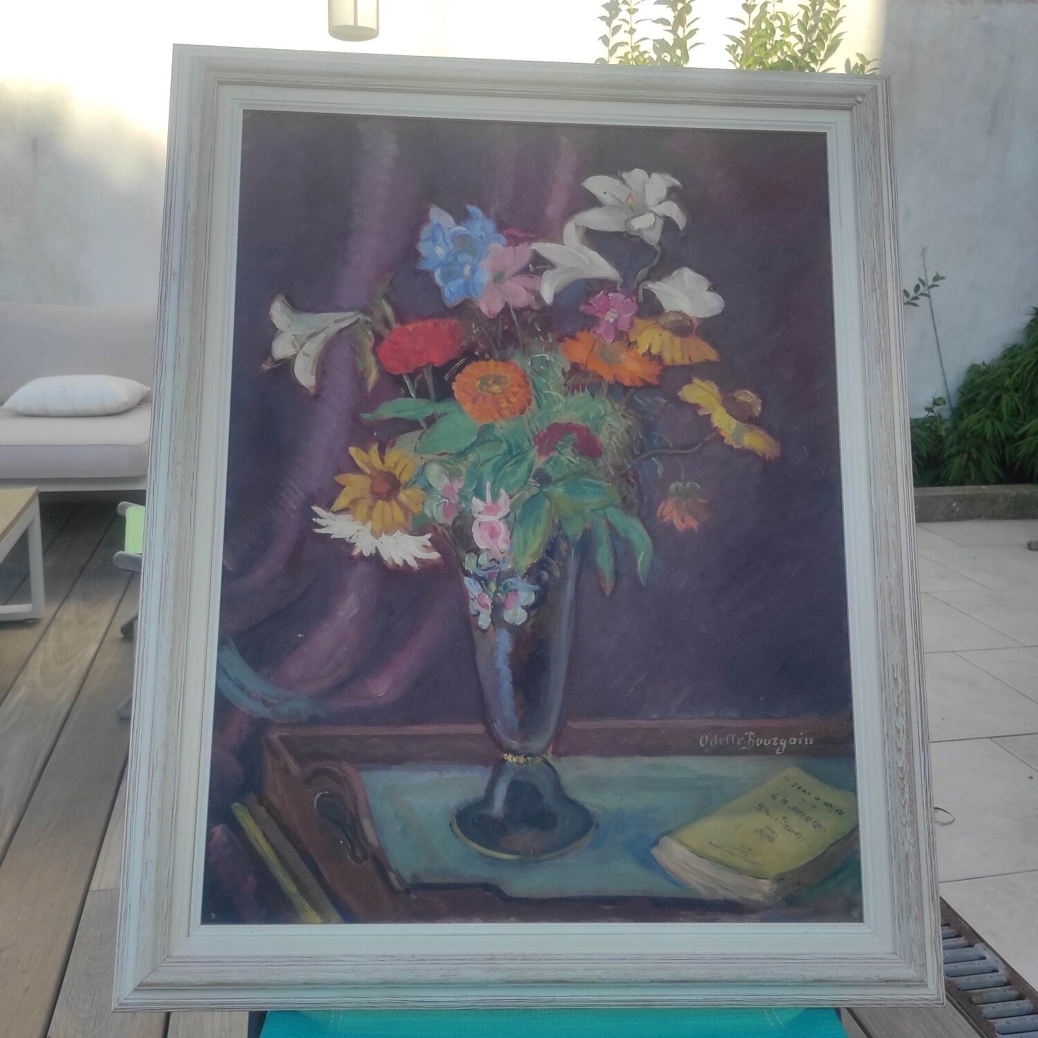 Bouquet on canvas signed