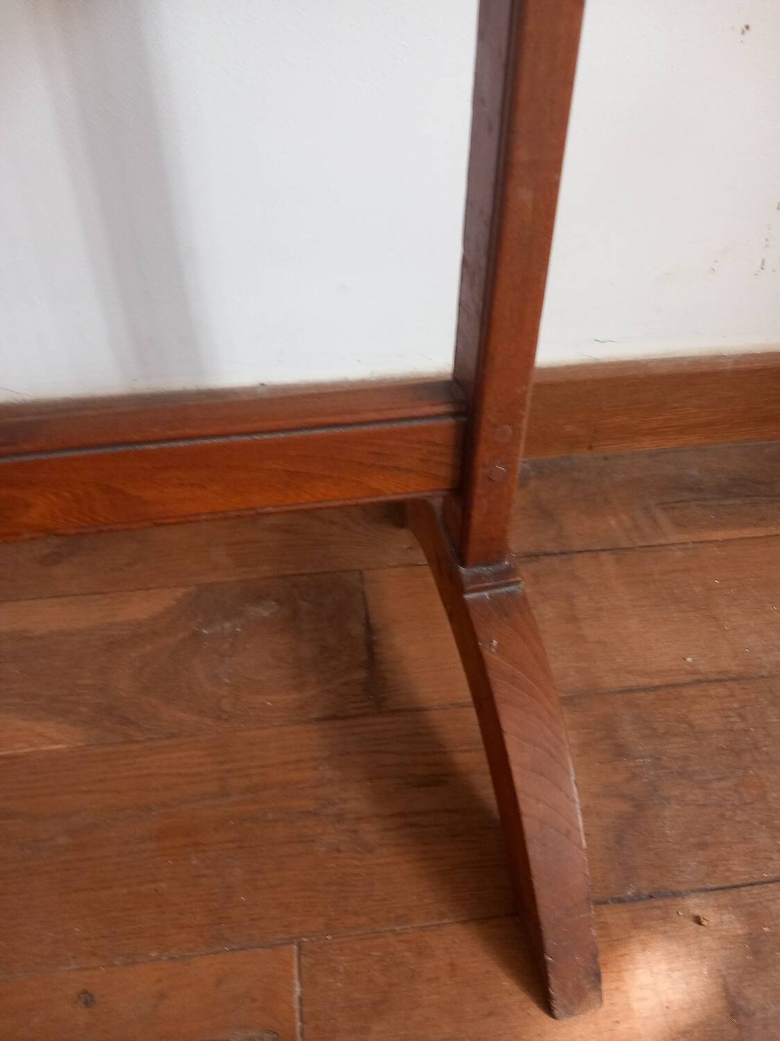 Table lampadaire rognon