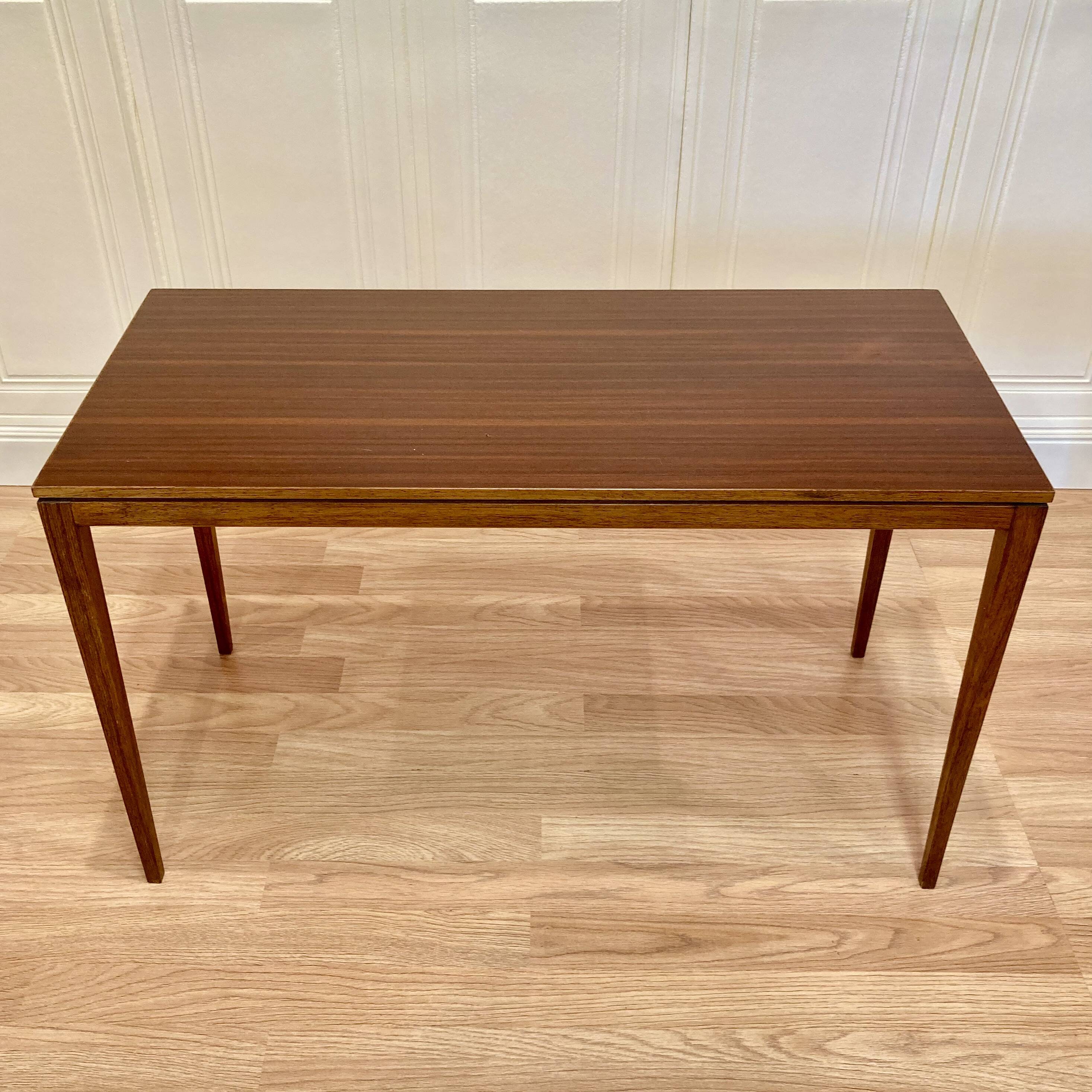 Table basse design scandinave "Kai Kristiansen" 1950.
