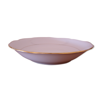 Plat creux rond en porcelaine fine blanche création Ph. Deshoulières bords festonnés dorés
