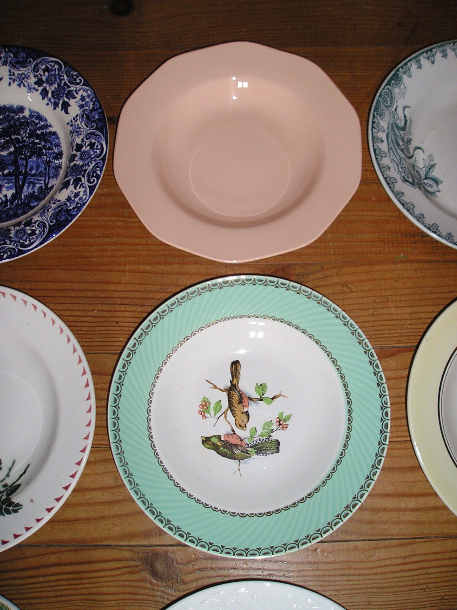 Set of 12 different hollow plates