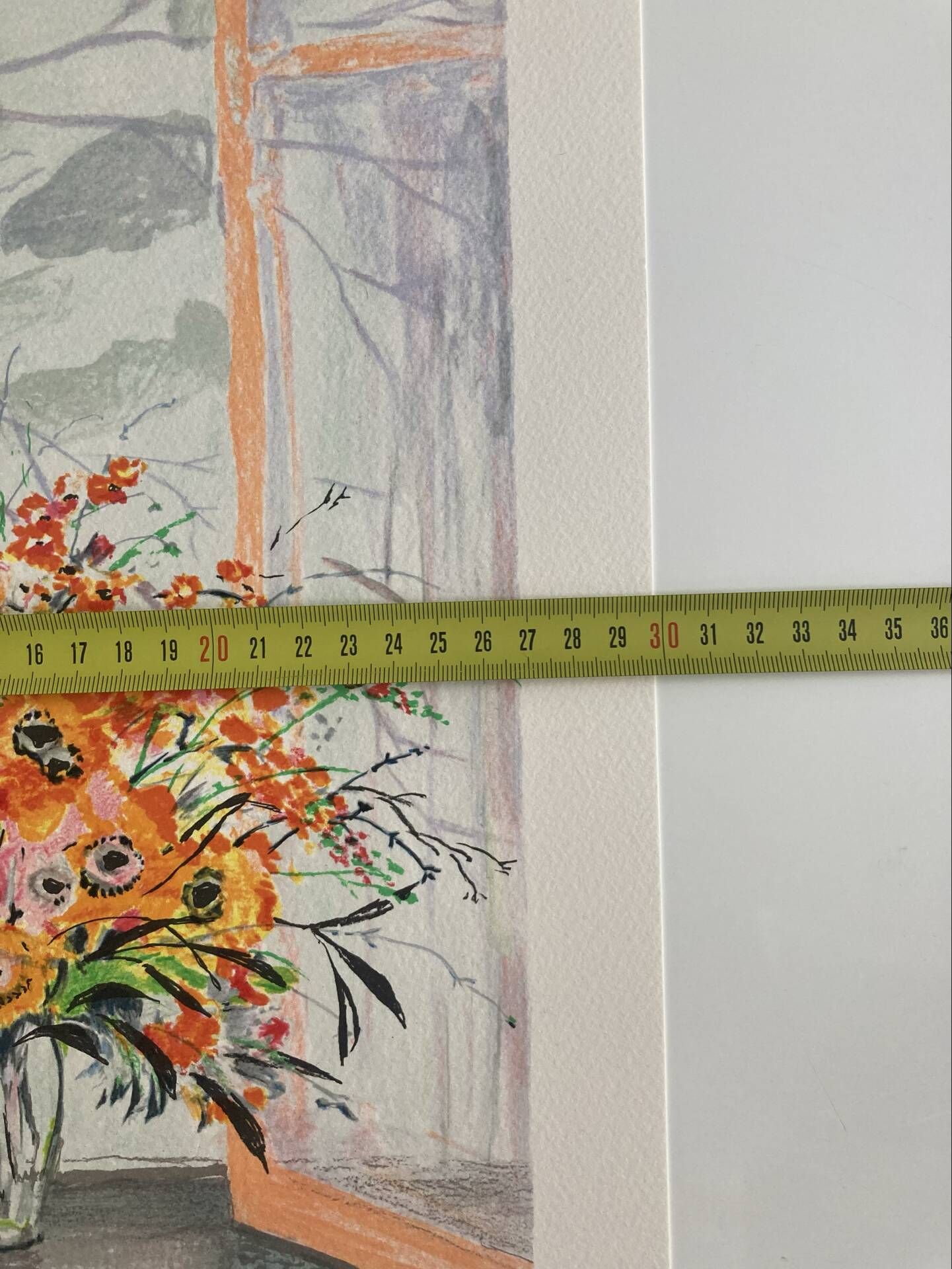 Lithographie signée Michel Henry - Bouquet à la fenêtre