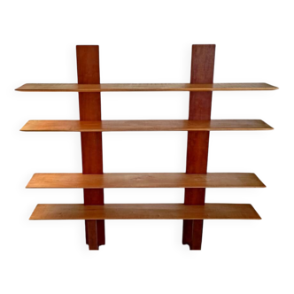 Bookcase shelf