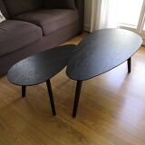 Pebble-shaped coffee tables