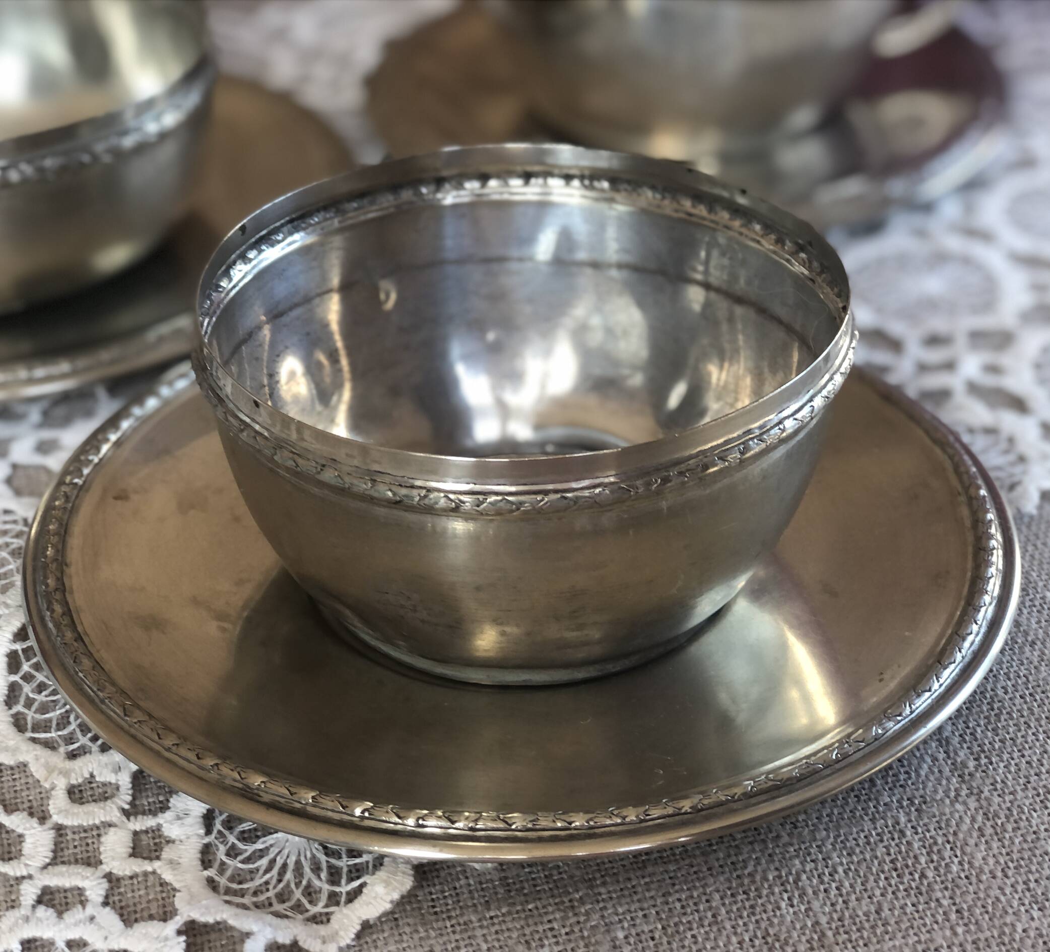 Set of 3 old "silverware" cups