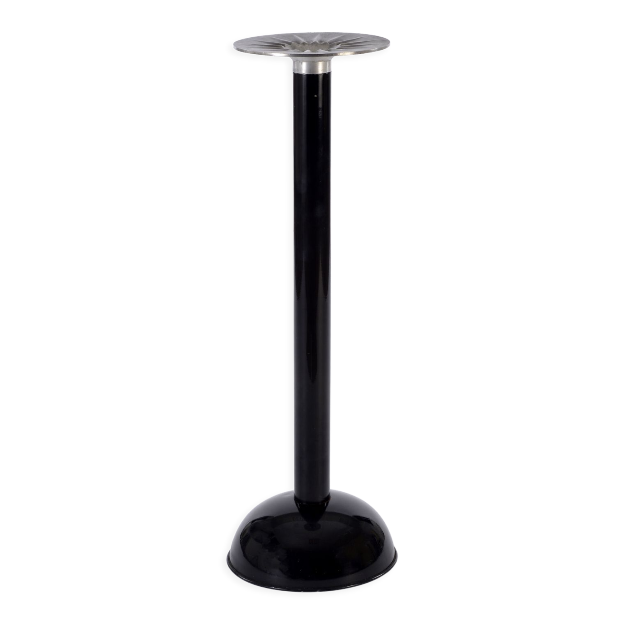 Standing ashtray