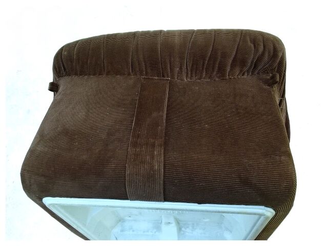 Airborne sofa model patate 1970