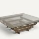 Table basse sculpturale en aluminium brossé et verre – années 1970