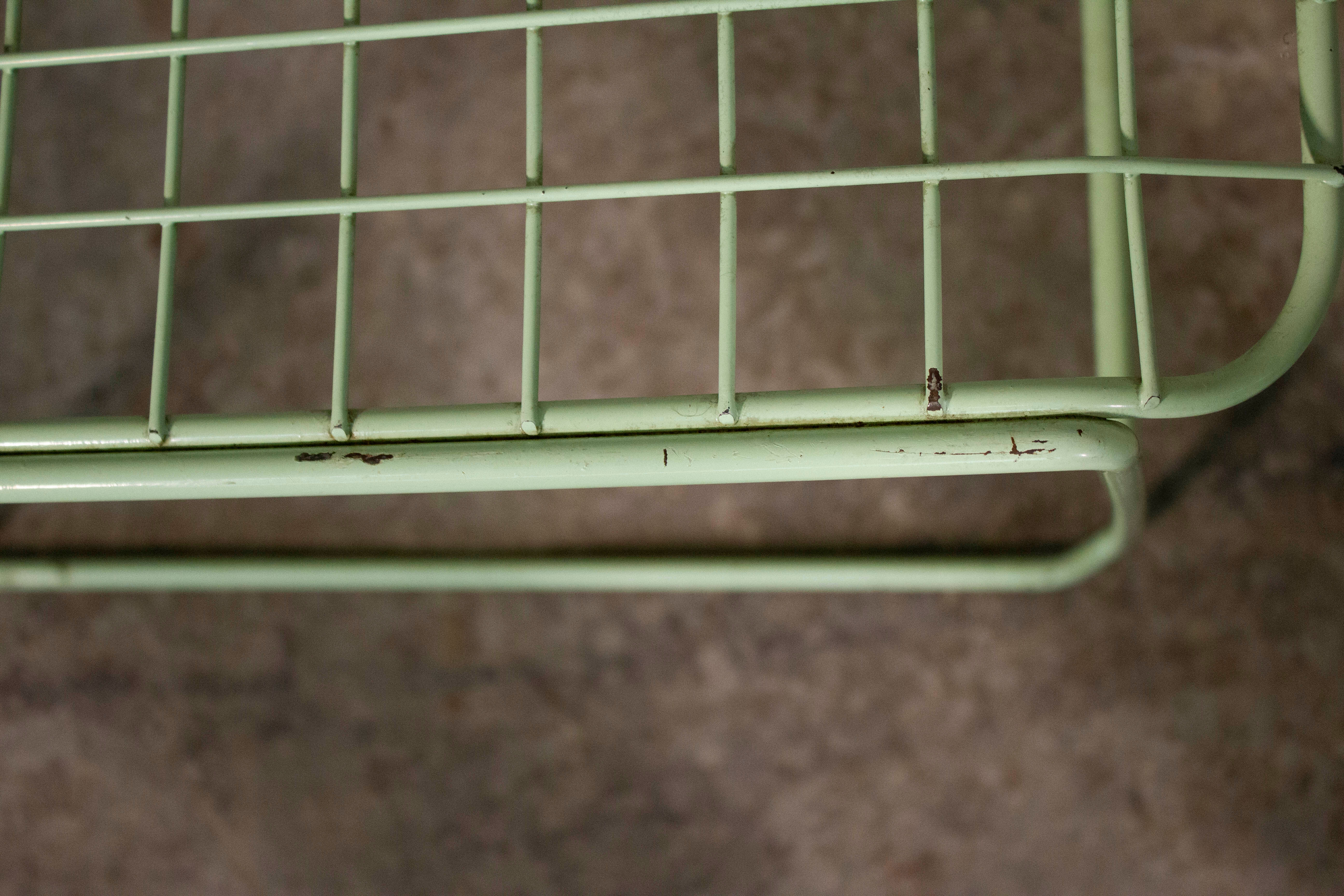 6 metal chairs, painted in teal