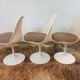 Chairs by Eero Saarinen, Knoll edition