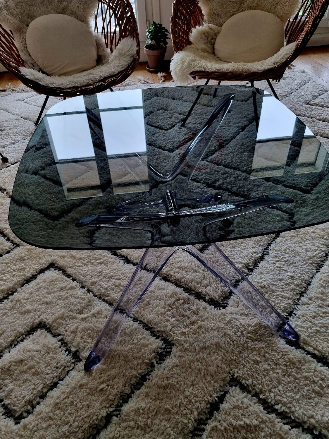 Blast coffee table design Philippe Starck, Kartell