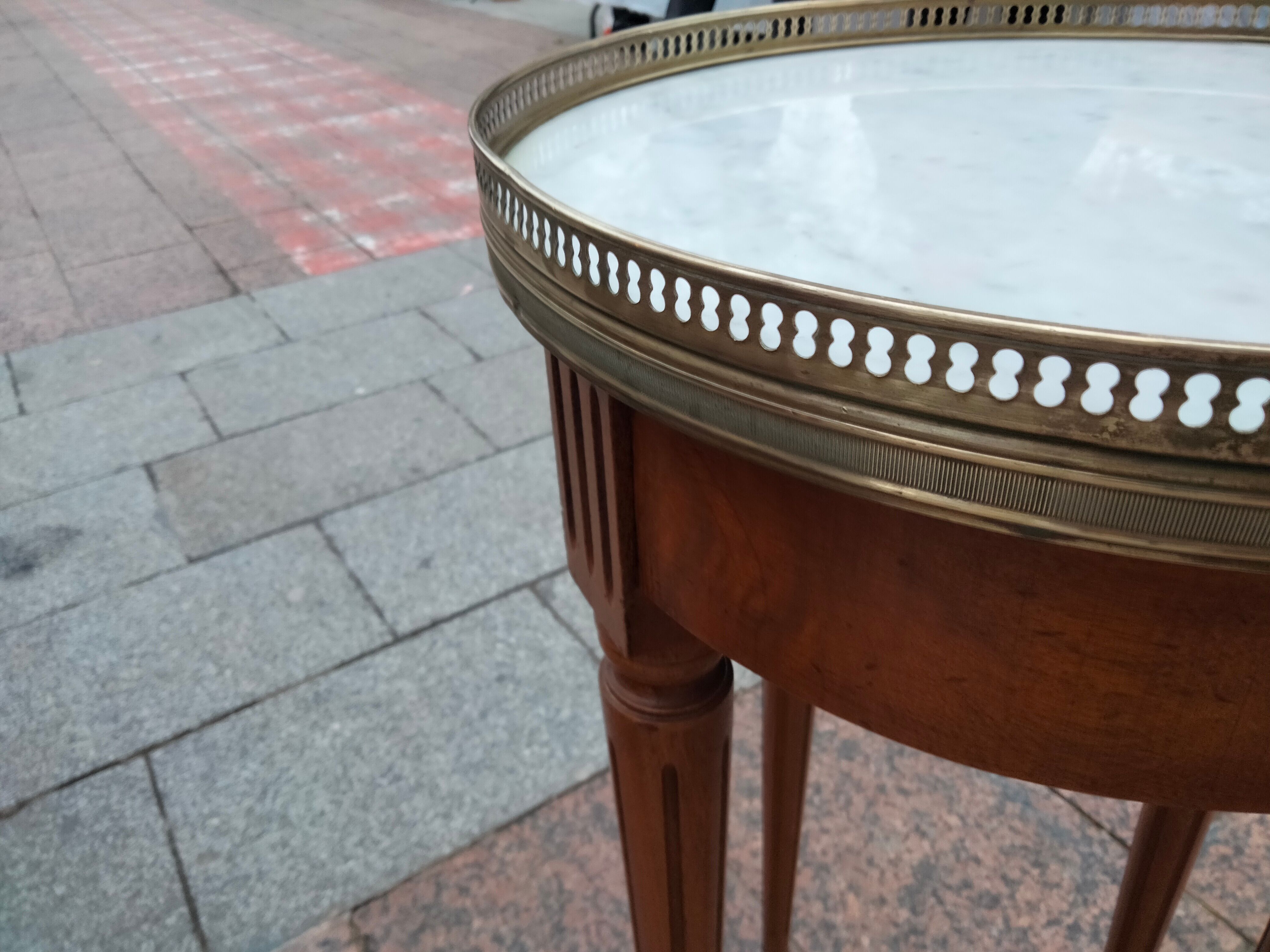 Gueridon side table old marble top vintage xxeme