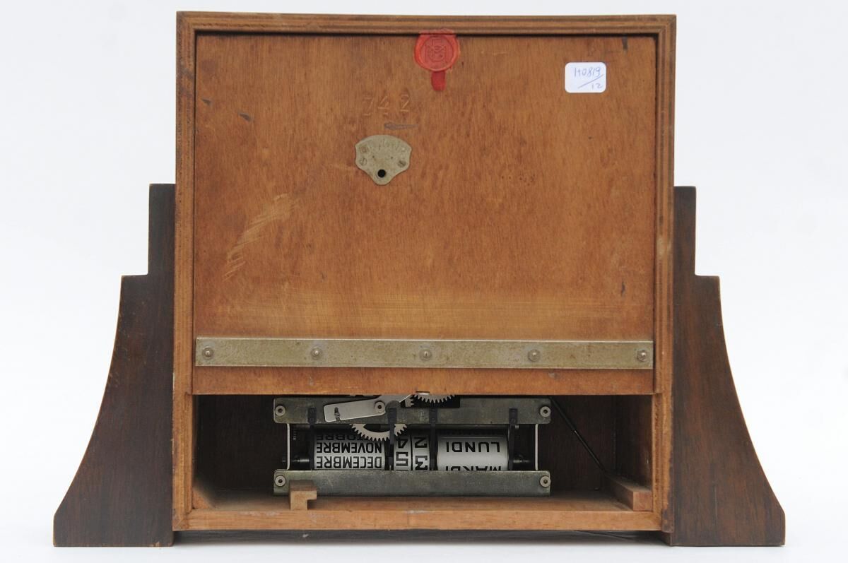 Zenith insurance pendulum