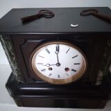 Pendule en marbre de style Napoléon III  de "forme borne"