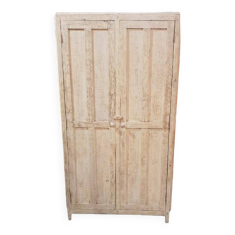 Vintage Parisian wardrobe