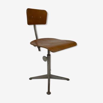 Friso Kramer Ahrend vintage work chair from Cirkel chair workshop design