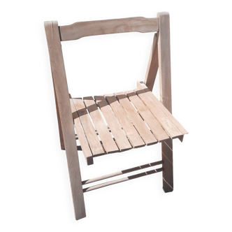 Folding chair