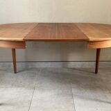 Danish teak dining table mse mobler, distributed by samcom