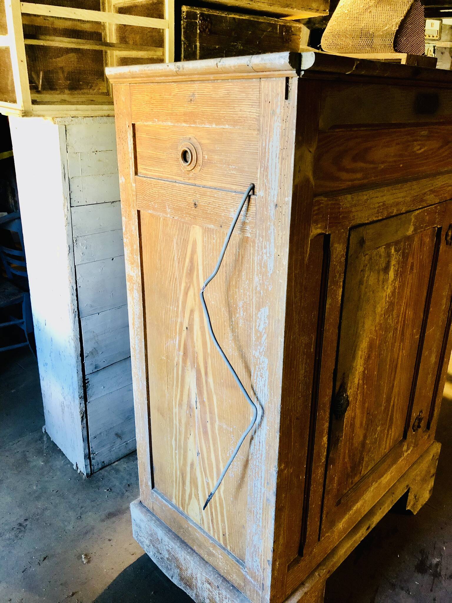 Large Fridge - Cabinet in a pretty Dijon patina from the 1900s