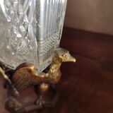 Vase verre pressé sur base bronze